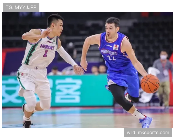 本泽马状态回暖闪耀赛场,关键表现引人期待 本泽马状态回暖闪耀赛场,关键表现引人期待