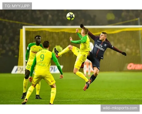 新赛季足球赛事预测:专家解析热门球队前景与潜在黑马状态回暖 新赛季足球赛事预测:专家解析热门球队前景与潜在黑马状态回暖