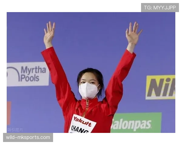 昌雅妮跳水完回家直接点三份甜品，教练说她训练时连水都不多喝一口